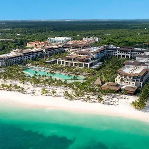 Resort Lopesan Costa Bavaro Resort, & Casino *****