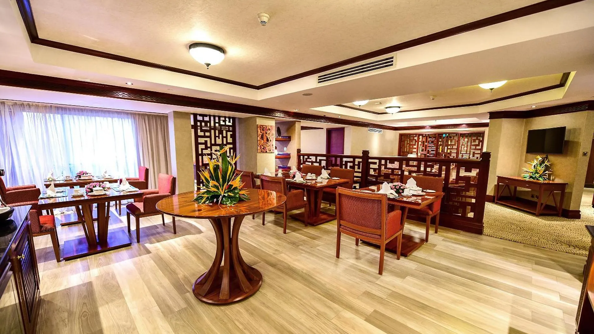 Kampala Serena Hotel