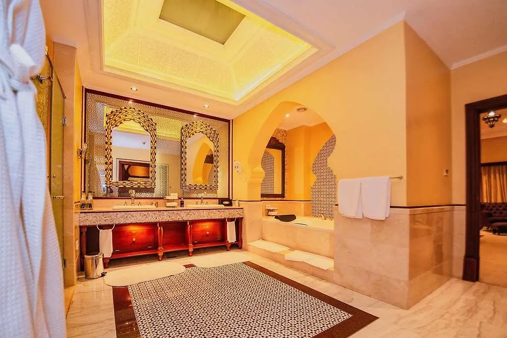 *****  Kampala Serena Hotel Uganda