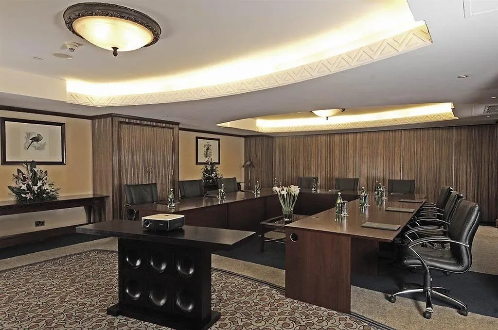 Kampala Serena Hotel 5*,