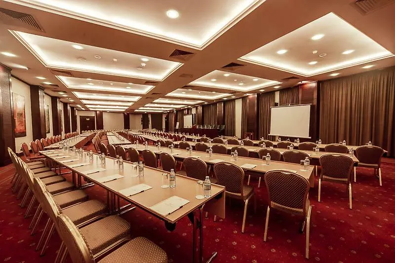 Kampala Serena Hotel